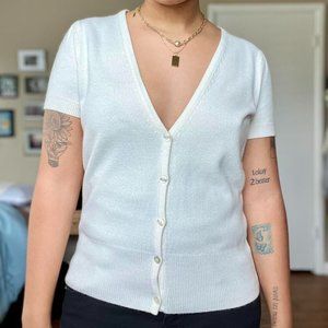 WHITE NY & CO SHORT SLEEVE CARDIGAN